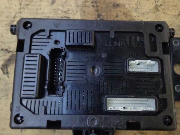 BOITIER COMPLET RENAULT CLIO 3 1.5DCI 2007 ( DELPHI ) - Vue 3